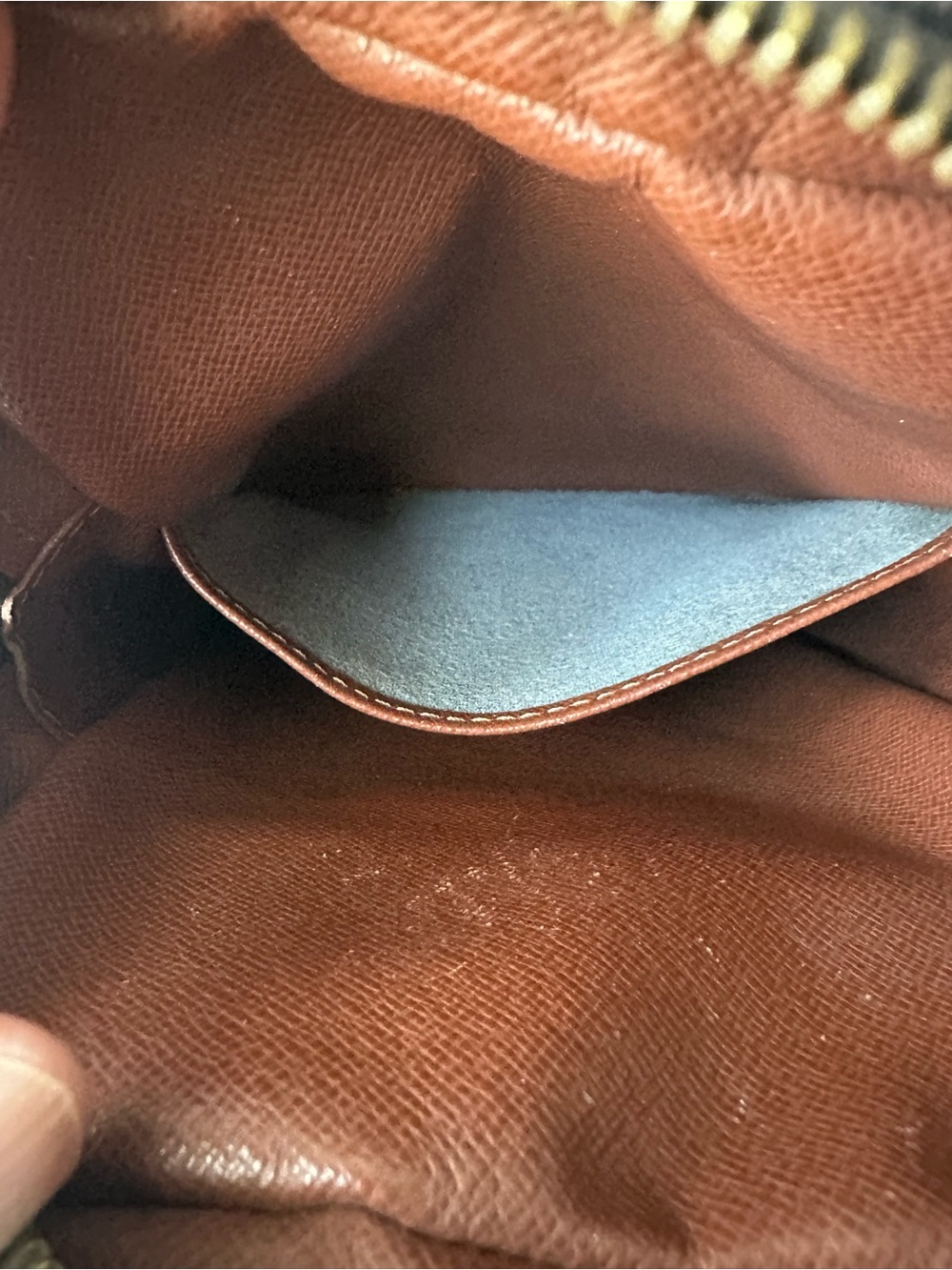 Louis Vuitton Amazone Crossbody Bag - Picture 14 of 16
